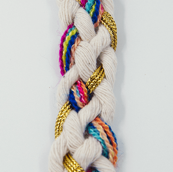 Corazon-Playero-Braids-Primary-with-Gold