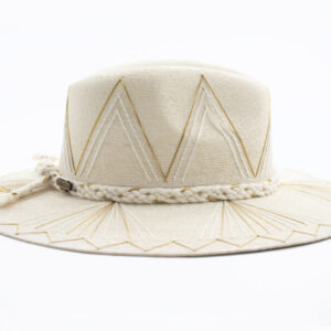 Isabella White and Gold 0002 HAT BY CORAZONPLAYERO ISABELLAWHITEANDGOLD SIDE