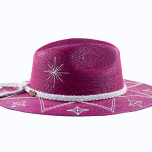 AURORAWHITEONMAGENTA CORAZONPLAYERO HAT SIDE