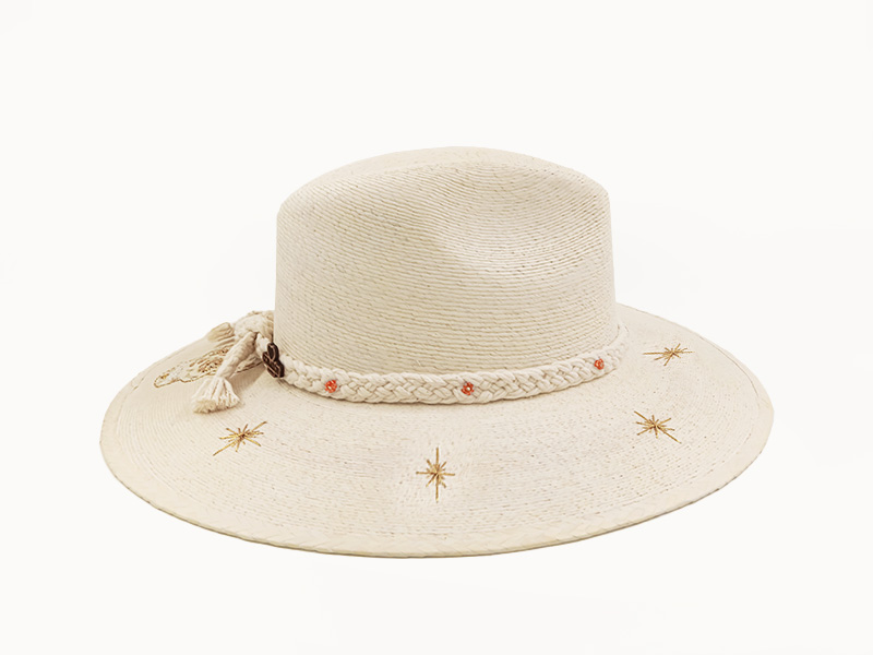 Calavera Neutrals – side view